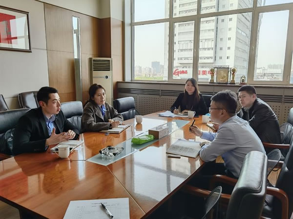 歷下區(qū)投資促進(jìn)局、泉城路街道辦事處到山東省輕工業(yè)供銷有限公司進(jìn)行走訪調(diào)研