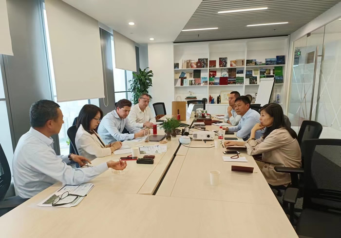 輕工供銷公司與國際紙漿供應(yīng)商持續(xù)深化合作、拓展合作領(lǐng)域