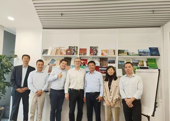 輕工供銷公司與國際紙漿供應(yīng)商持續(xù)深化合作、拓展合作領(lǐng)域
