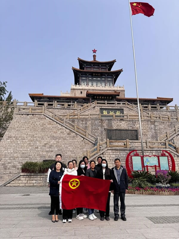 輕工供銷公司組織開展“矢志不渝跟黨走，激揚(yáng)青春擔(dān)使命”“五四”青年節(jié)活動(dòng)